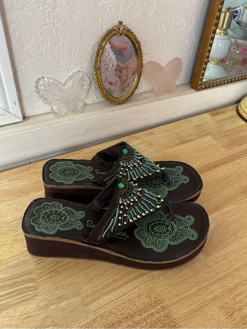 2000s Skechers Embellished Platform Flip Flops Size 8 Y2K Boho Festival Sandals